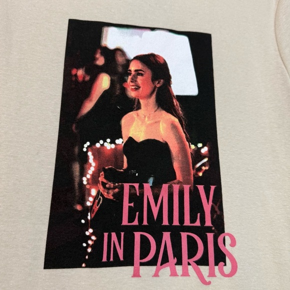 🍁 3/$15 Emily in Paris Cream Graphic Tee - Picture 4 of 5